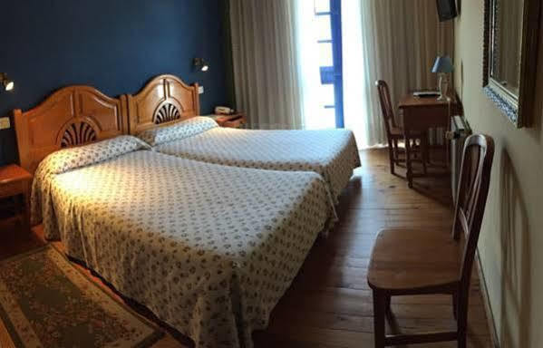 Apartamentos Cuevas Del Mar Nueva De Llanes Eksteriør billede