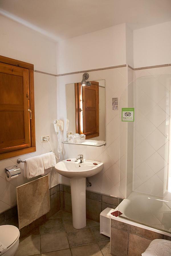 Apartamentos Cuevas Del Mar Nueva De Llanes Eksteriør billede