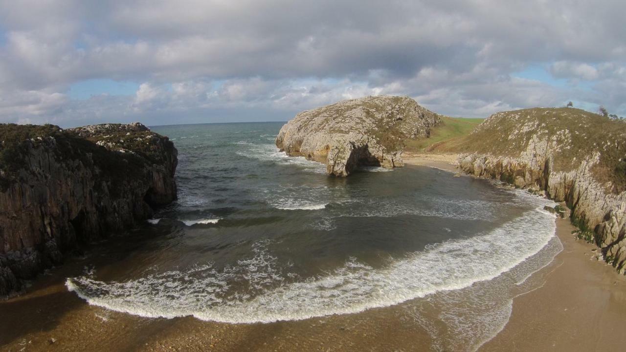Apartamentos Cuevas Del Mar Nueva De Llanes Eksteriør billede